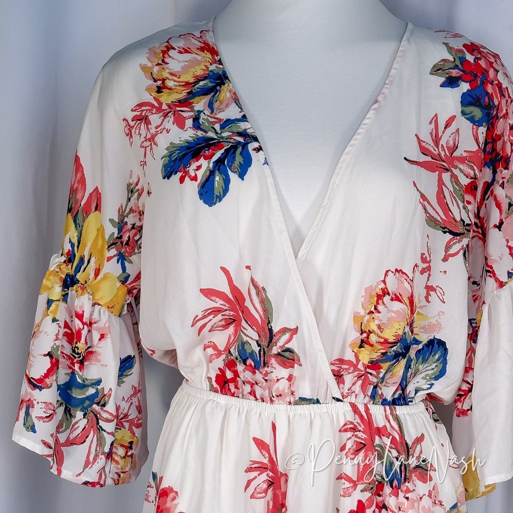 Forever 21 Contemporary Floral Romper White - Picture 3 of 7